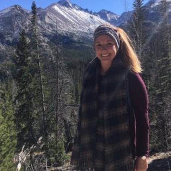 Meet your Posher, Brook - Picture 1 of 1